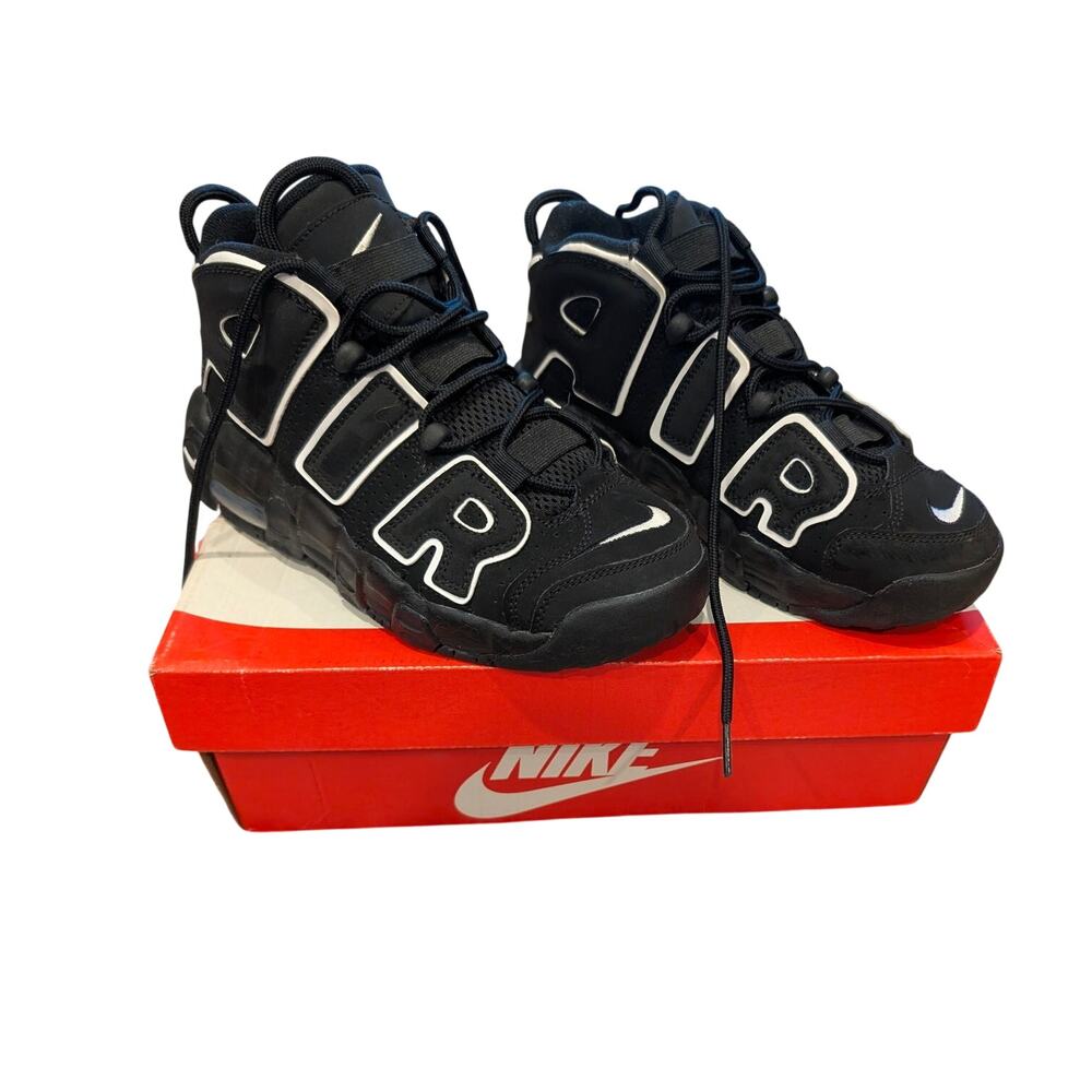 Nike Air More Uptempo Black/White Youth Size 6 (GS) Sneakers